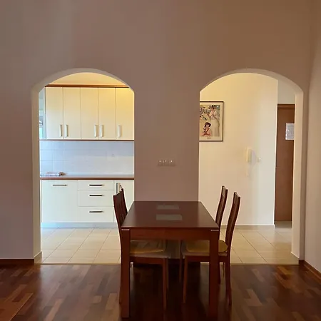 アパート Bernarda Sumpetar