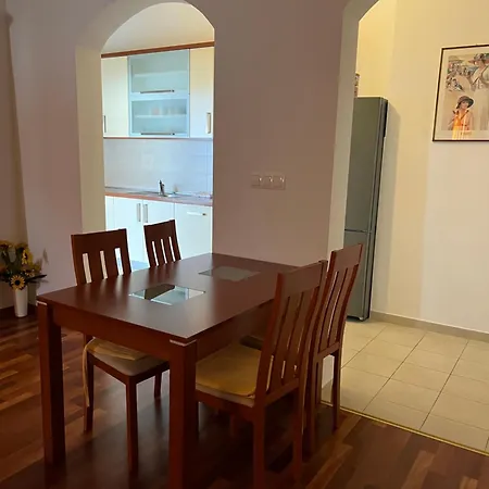 Bernarda Apartment Sumpetar