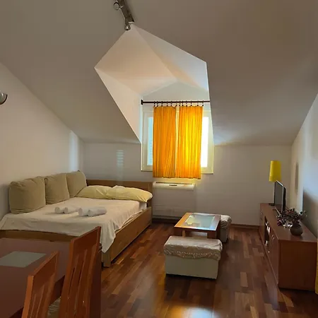 Bernarda Apartment