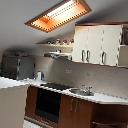 Bernarda Apartment *