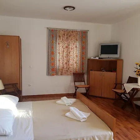 Bernarda Apartment *