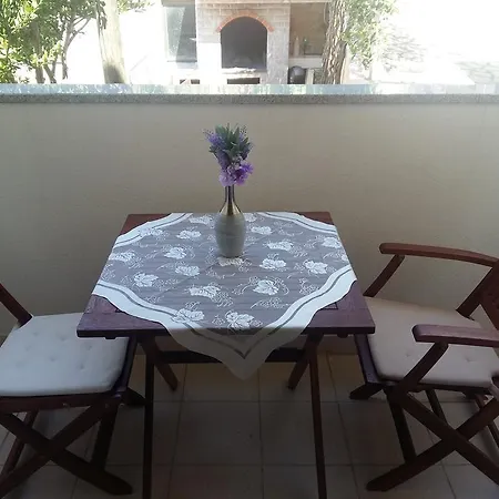Apartment Bernarda *